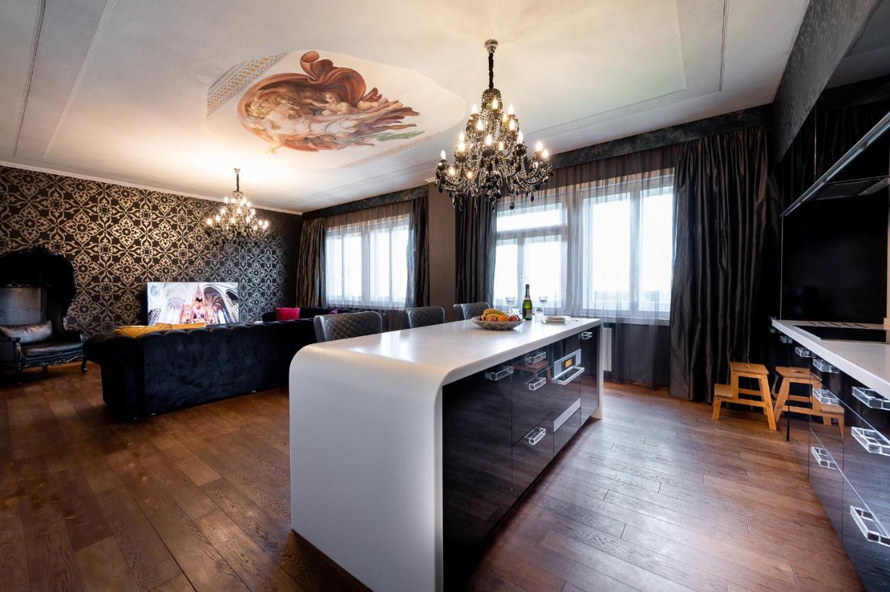 Premium Apt Kosice Center 3 Room 150M2 Hlavna Ulica Luaran gambar